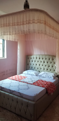 DAMAR HEIGHTS HOTEL LTD