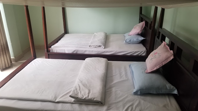 Tesh Hotel