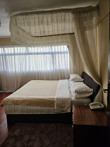 Fang Fang Suites (BELFORD GARDEN HOTEL AND RESTUARANT)