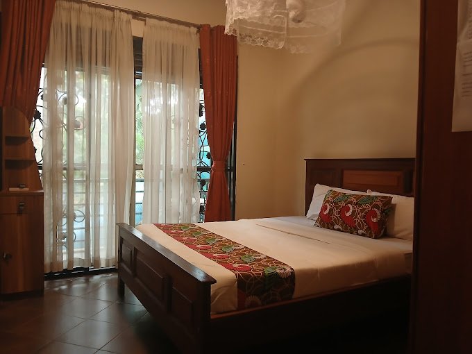 Biyem Hotel