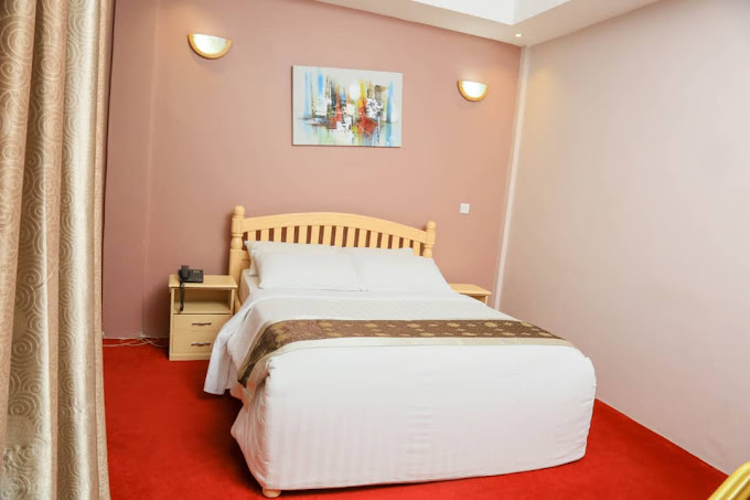 Hotel 7 Seasons Entebbe
