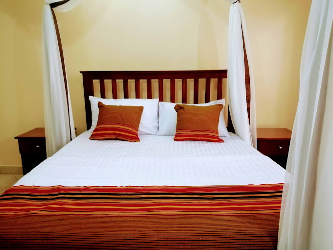 Victoria Breeze Suites, Entebbe
