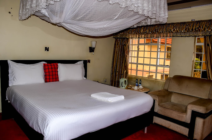 Queens Garden Hotel