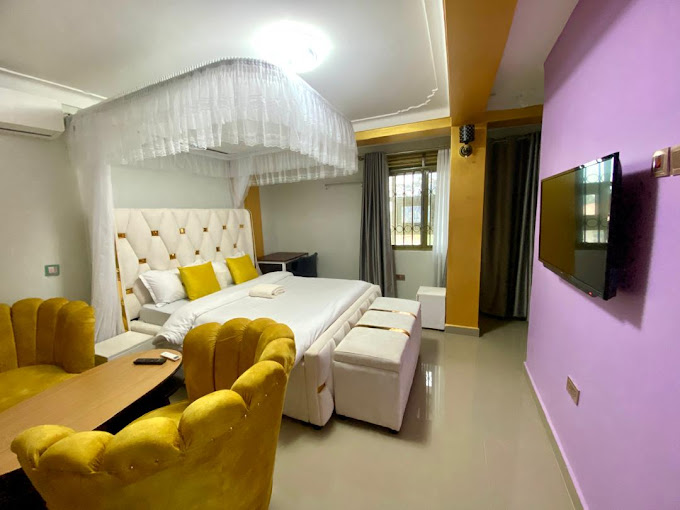 Tina Ma Hotel
