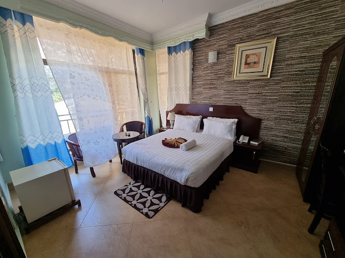 Tourist Hotel