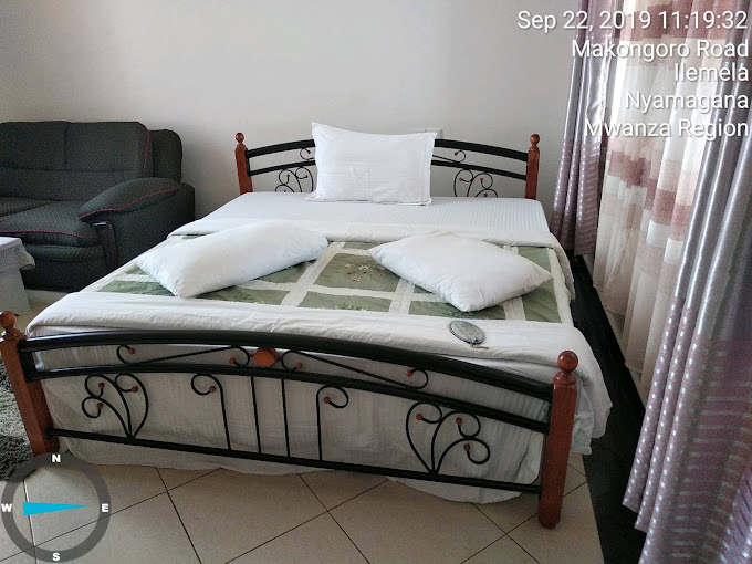 Nerapeak Hotel