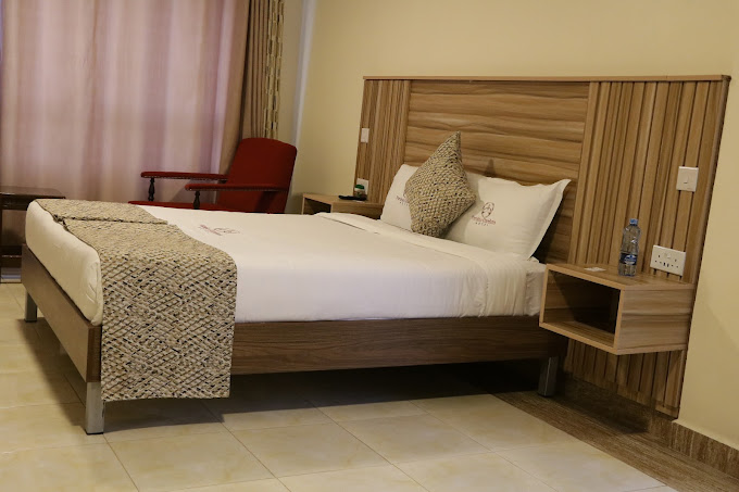 Paraiso Gardens Hotel