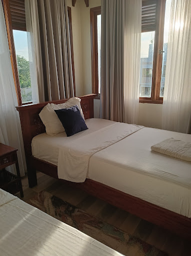 Almond Ridge, Diani