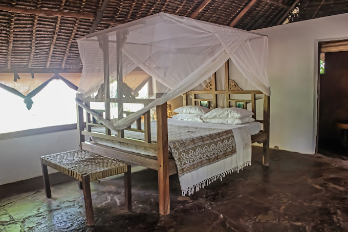 Funzi Cove Ecolodge