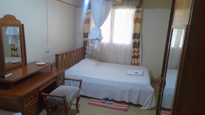 Eshimuli Guest House