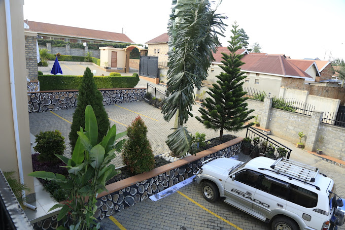 Jatheo Hotel Rwentondo