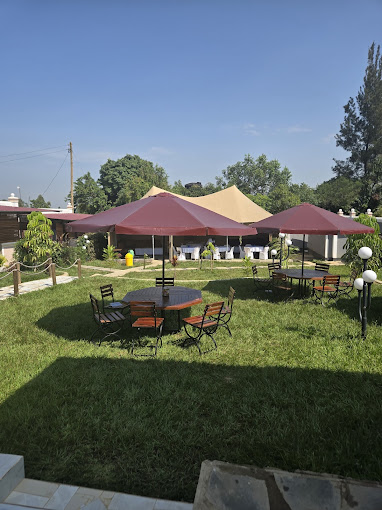 Azuri Inn Resort, Ugunja