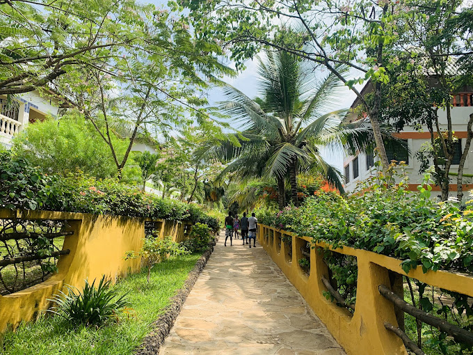 Tausi Holiday Villas