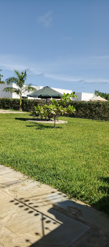 4U Luxury Bungalows Diani