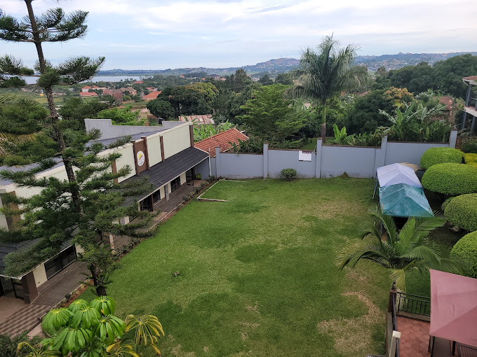 Shine Country Resort Hotel