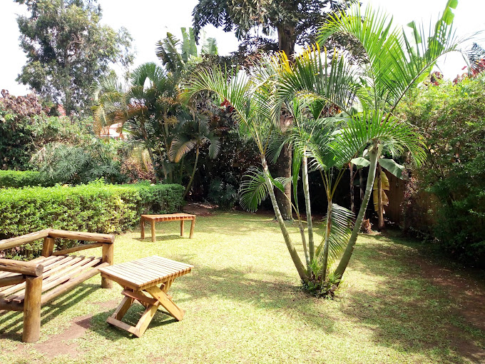 Lovisa Country Hotel
