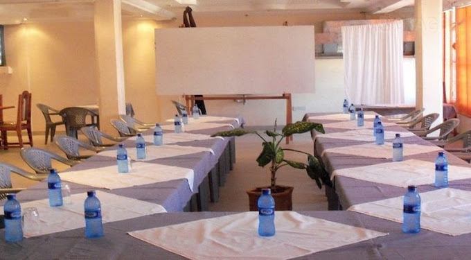 Maghonyi Hotel