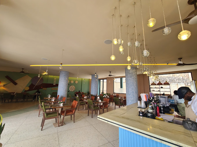 Golden Hill Restaurant & Lounge