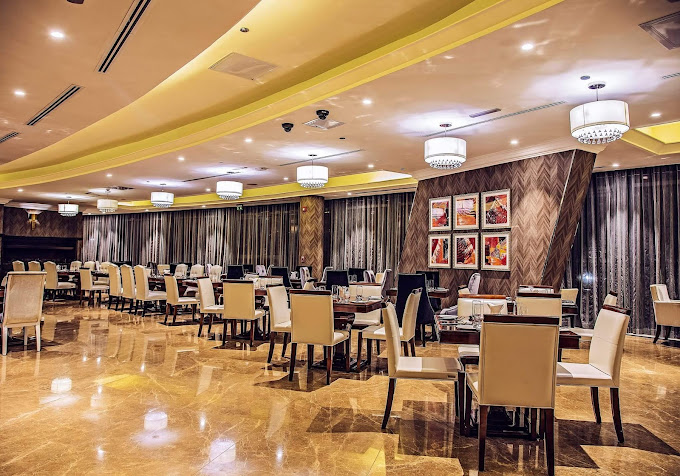 Win 5 HotelS & Spa