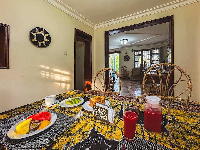 Gorilla Neighbour Guest House