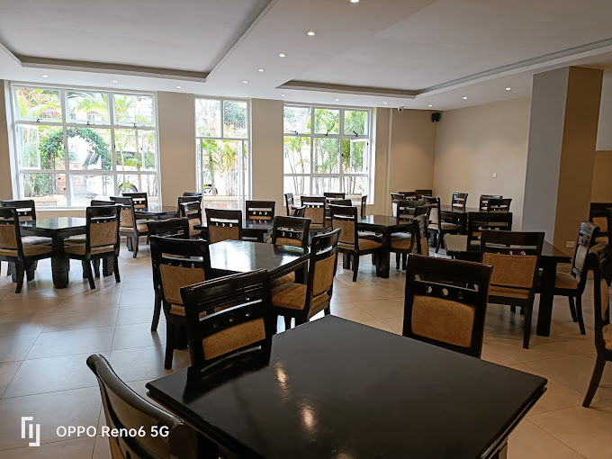 Hotel 7 Seasons Entebbe