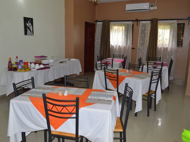 Askay Hotel Suites