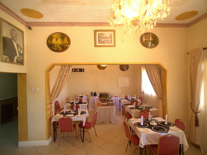 Executive Airport Hotel