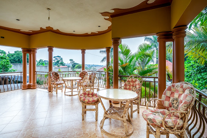 Airport Side Hotel Entebbe