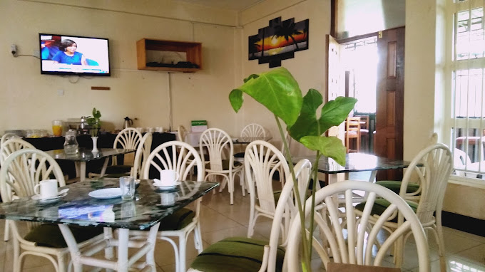 Maya Hotel