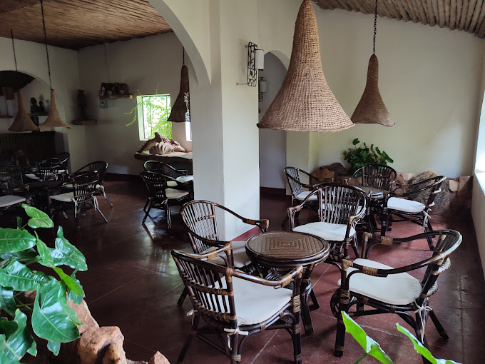 Tsavo Inn