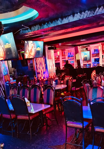 KINGS AND QUEENS GRILL And Bistro