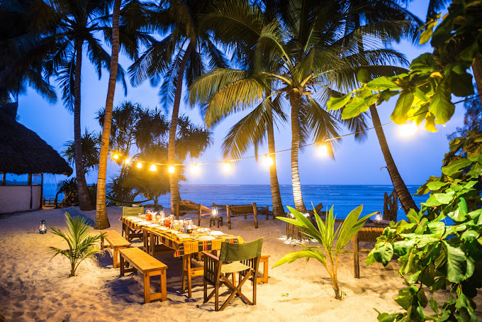 Mbuyu Beach Bungalows