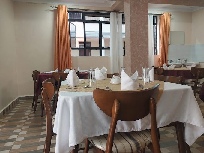 Planet Gardens Annex Hotel – Sabatia