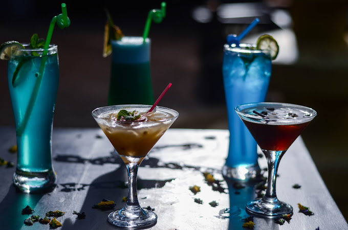 4 Points Bar and Restaurant Ltd