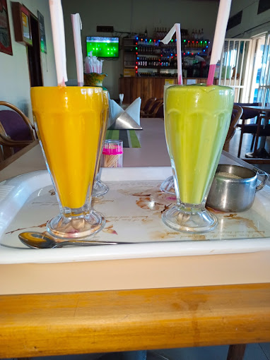Gulu Ethiopian and Indian Restuarant ( New Florida Hotel )