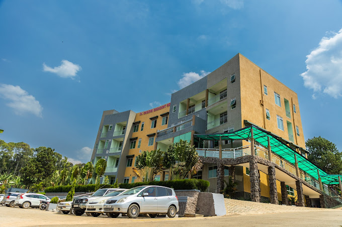 Ekhaya Crescent Hotel