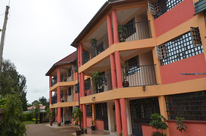 Eleon Inn