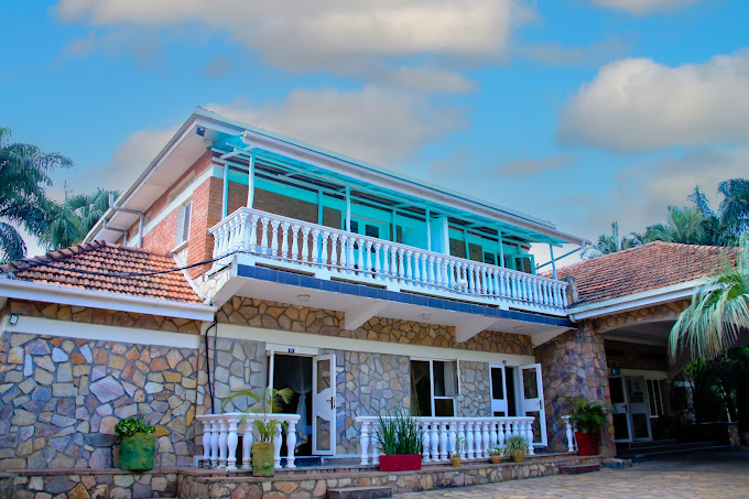 Entebbe Palm Hotel