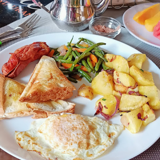 Sunview Lodge & Restaurant