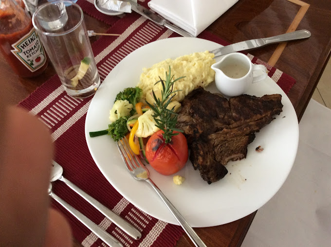 Eleon Inn