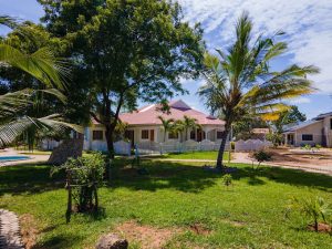Gabsgate Resort