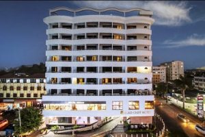 Gold Crest Hotel