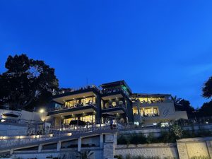 Golden Hill Restaurant & Lounge