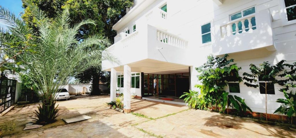 Pulickal Heights Hotel Entebbe