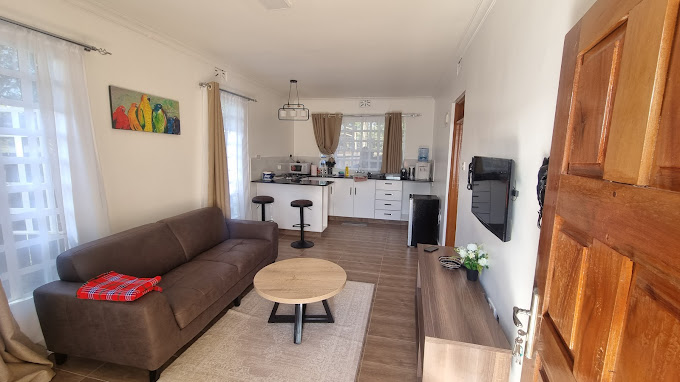Pacificas Place
