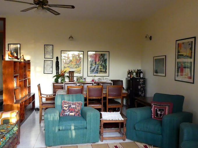 Pineapple Guest House Entebbe