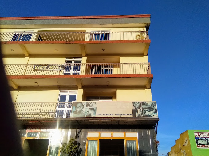 KADZ HOTEL