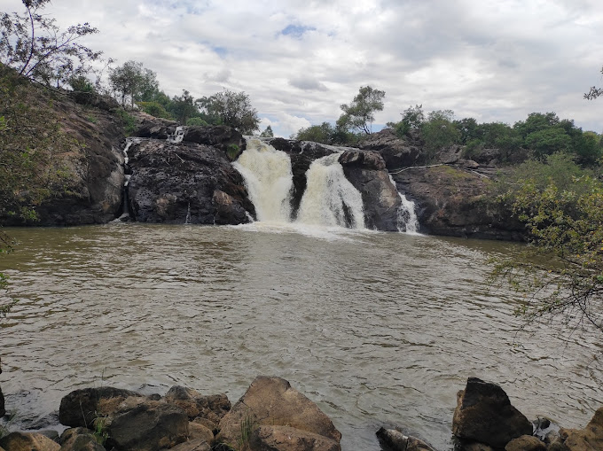 Kapsurur Waterfall