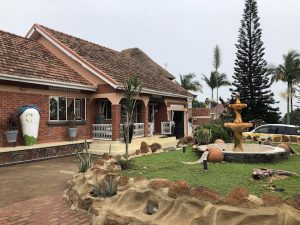 Lake Victoria Country Home