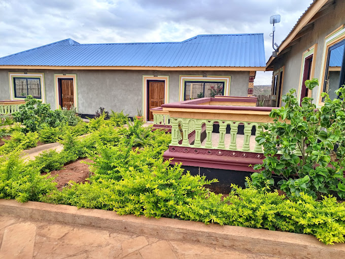Landi Villa